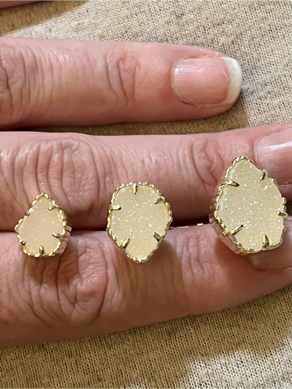 Kendra Scott Naomi Gold Two-Finger Statement Ring